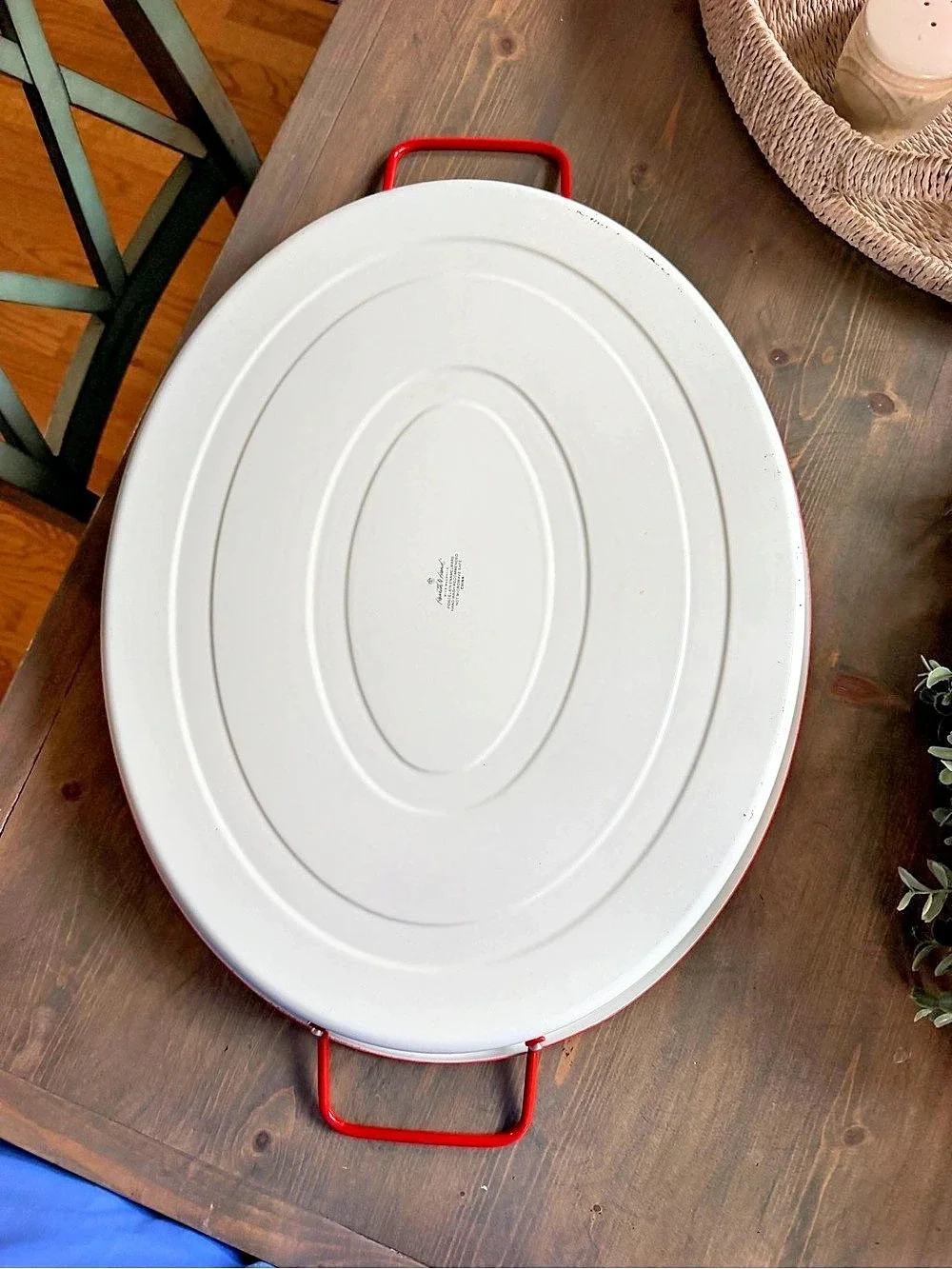 Hearth and hand Cooking Elements White Oval tray Red Handles